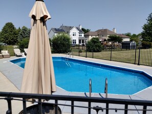 {OUTDOOR POOL} Relax by the pool. Perfect for a any summer day!