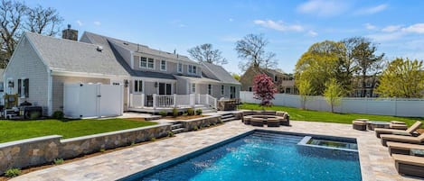 Stunning new pool area with hot tub