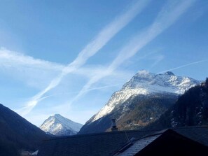 Himmel, Berg, Wolke, Schnee, Natürliche Landschaft, Steigung, Hochland, Atmosphärisches Phänomen, Glazialmorphologie, Horizont