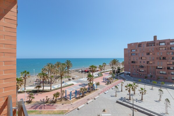 Vue sur la plage ou l’océan