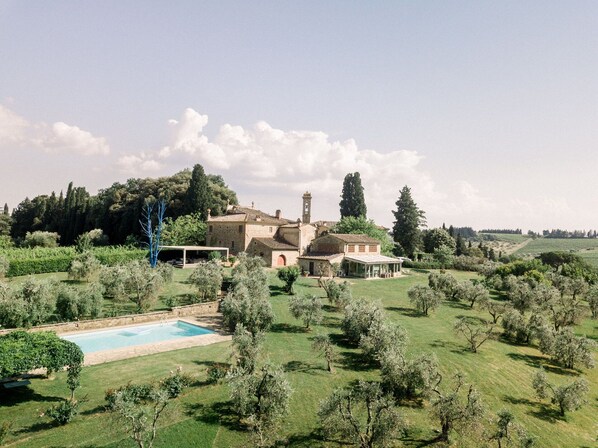Amenities, Building Exterior, Main Entrance, Pool, Spring, Summer