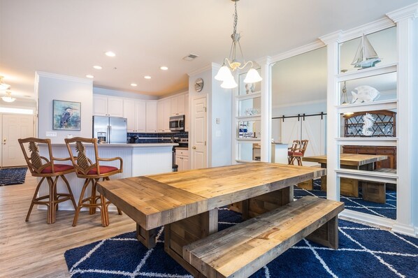 Sunset Island 2 Hidden Cove Way, Unit 4A Dining Area