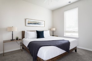 Relax in your oversized and comfy king size bed with memory foam mattress and your personal 43" TV.  You'll appreciate a good night's sleep so you can take on the town tomorrow!