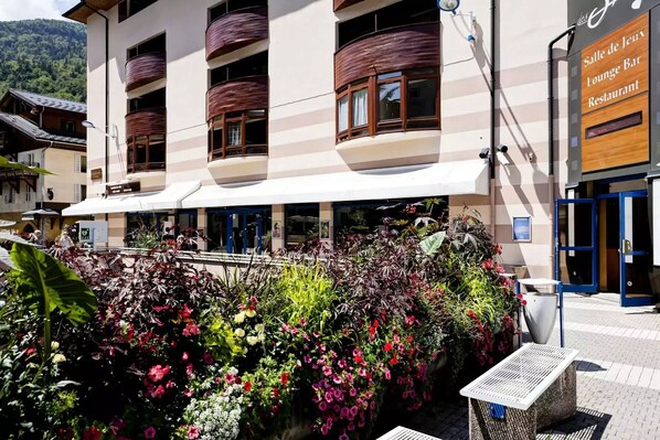 Exterior