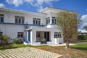 The patio of Apartment 2