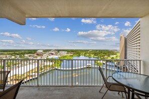 Lakefront Privately Furnished Balcony