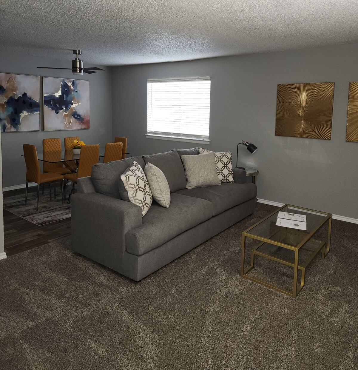2 BR|2 BA (sleeps 6) 5 min walk to ATT Stadium!