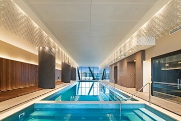 Love Melbourne * rental in Southbank