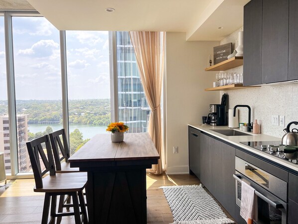 Enjoy your morning catching up at the kitchen island.