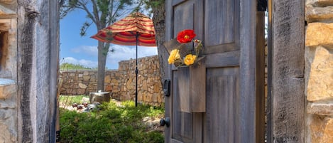 Private entrance patio.