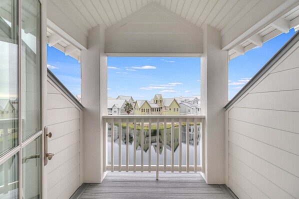 Lakeview Balcony, 3rd Floor