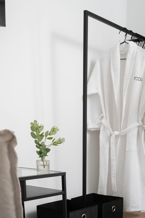Bedroom detail