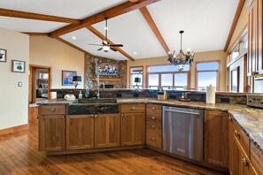 Custom Granite Countertops and Sink