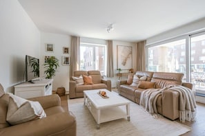 Bright livingroom