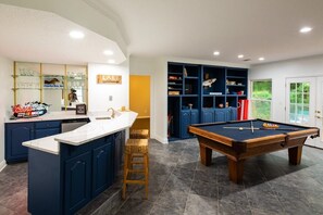 Game room