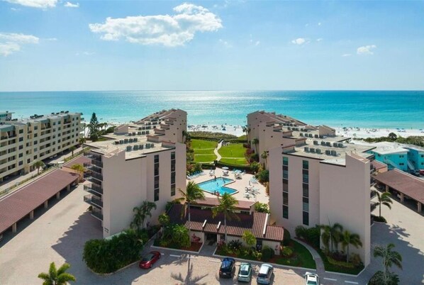 Beach/ocean view