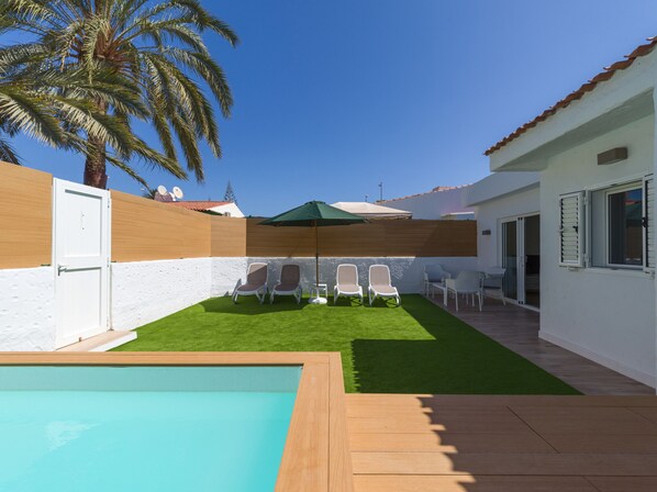 Holiday house Playa del Inglés with private pool Gran Canaria