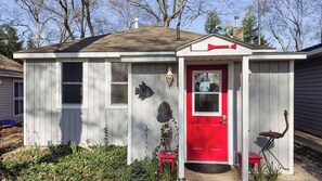 Welcome to Summerset Cottage