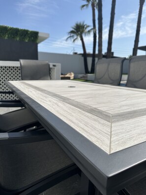 Outdoor dining