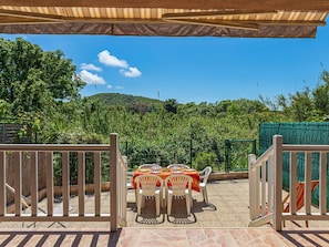 Bois, Porche, Tache De Bois, Plate-Forme, Clôture, Ombre, Balcon, Balustre, Dur, Balustrade
