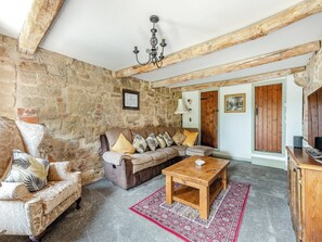 Living room | Lakeview Cottage - Upperfield Farm, Kirk Ireton, near Ashbourne