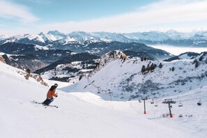Snow and ski sports