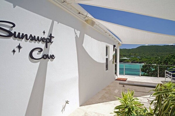 Entry into Sunswept Cove