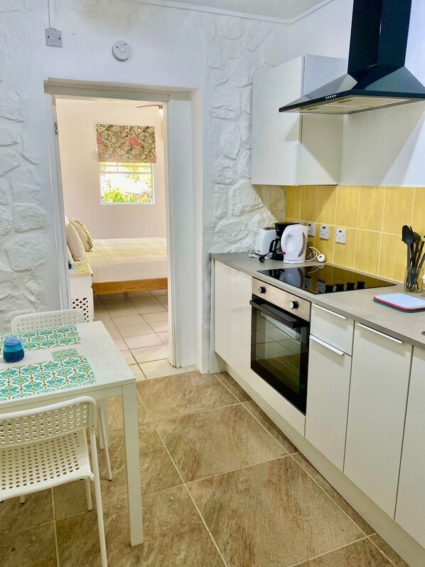 Your kitchen fully equipped.