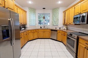 Kitchen main floor