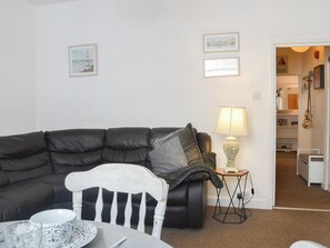 Living room/dining room | Windsor ApartmentsApartment 1, Bridlington