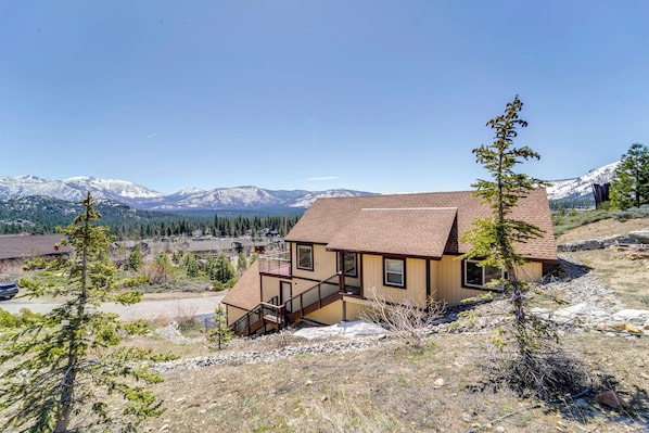 South Lake Tahoe Vacation Rental | 2BR | 2BA | 1,670 Sq Ft | Stairs to Access