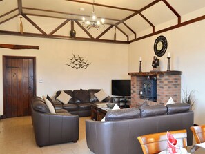 Warm and inviting living area | Sherauchie, Sandyhills