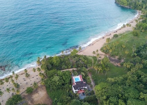 Villa Bahia Rincon, just in the beach