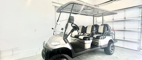 Golf cart.