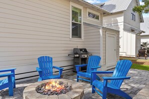 Firepit. 
