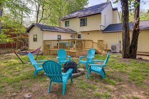 Backyard | Wood-Burning Fire Pit