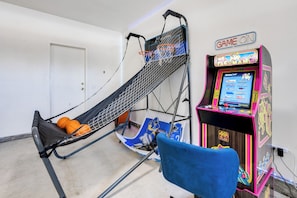 Amazing Game Room, Connect 4, Ping Pong, Basketball etc.