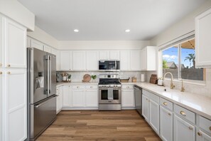 A ton of natural lighting that flows into the kitchen and dining area!