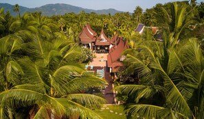 Baan Tao Talay - Beachfront Private Luxury Villa (439)