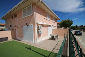Façade