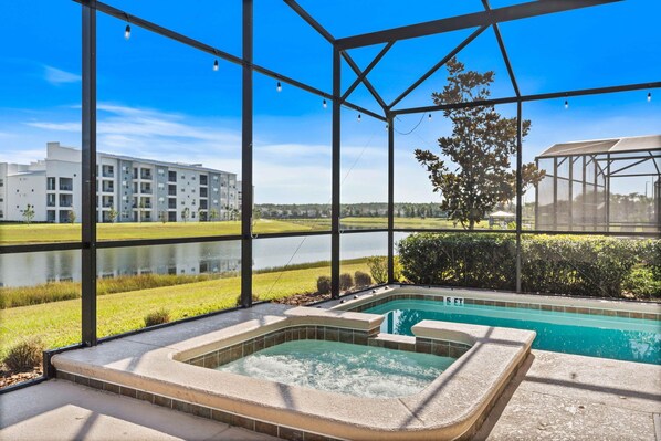 Stunning private pool and spa of the home in Kissimmee Florida - Enjoy leisurely moments in inviting pool area - Lounge in tranquility by the sparkling waters - Immerse yourself in the cool elegance of pool