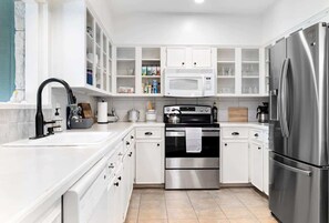 Full kitchen with amenities