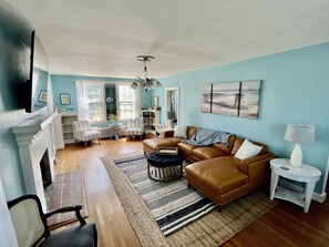 Main living room with 75" TV