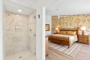 Master bedroom walk-in shower 