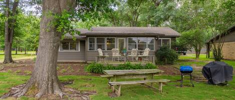 Lakeside yard and deck