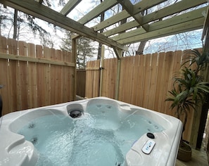 Bain à remous extérieur