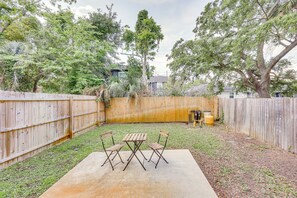 Private Backyard | Pets Welcome w/ Fee