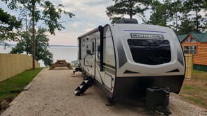 The Toledo Bend Camper sitting on its lakefront slot.