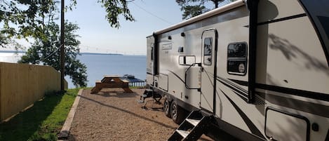 The Toledo Bend Camper sitting on its lakefront slot.