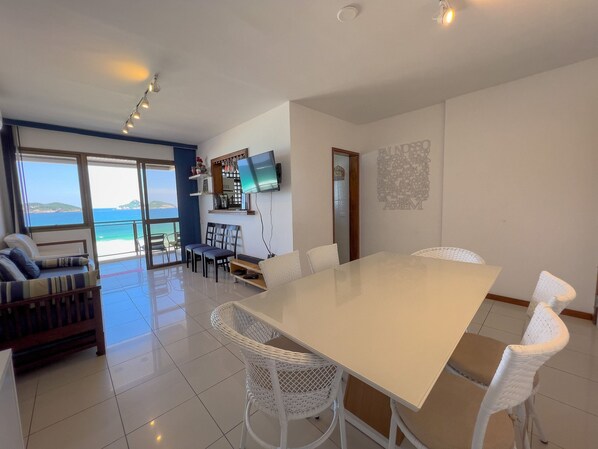 Living Room,Dining area,TV and multimedia